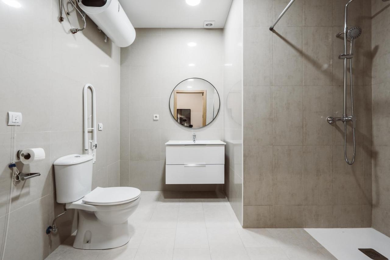 Exclusive Rooms In The Heart Of The City Madrid Extérieur photo