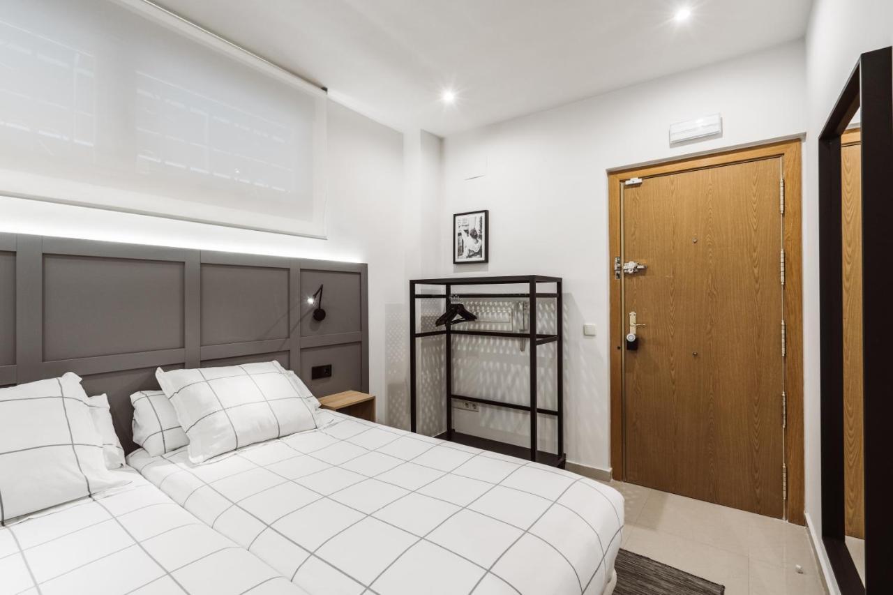 Exclusive Rooms In The Heart Of The City Madrid Extérieur photo